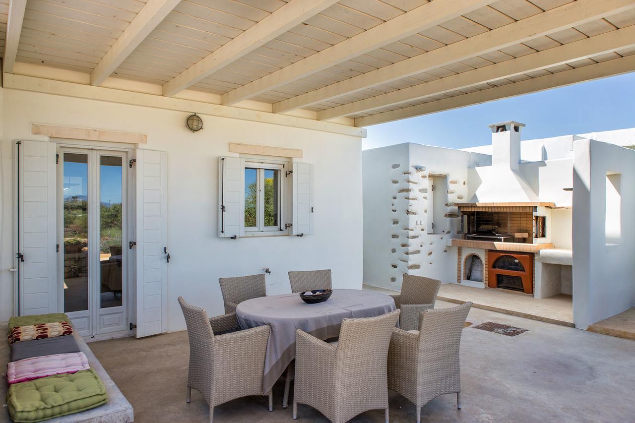 Villa Filizi - Filizi Naoussa Paros Santa Maria  Buitenkant foto