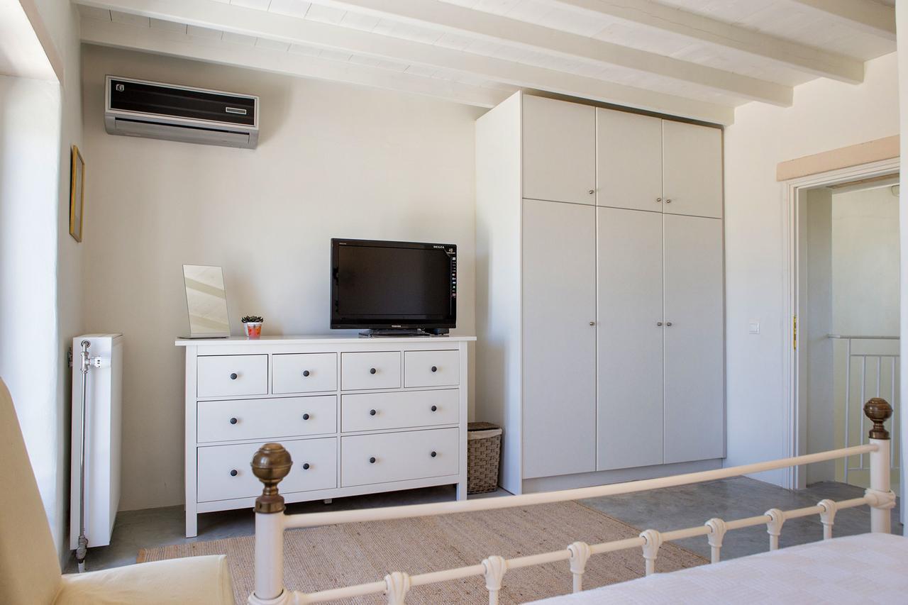 Villa Filizi - Filizi Naoussa Paros Santa Maria  Buitenkant foto