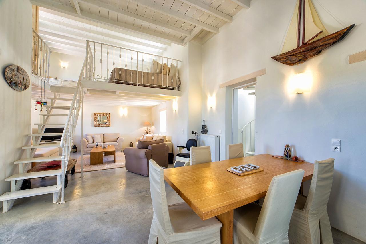 Villa Filizi - Filizi Naoussa Paros Santa Maria  Buitenkant foto